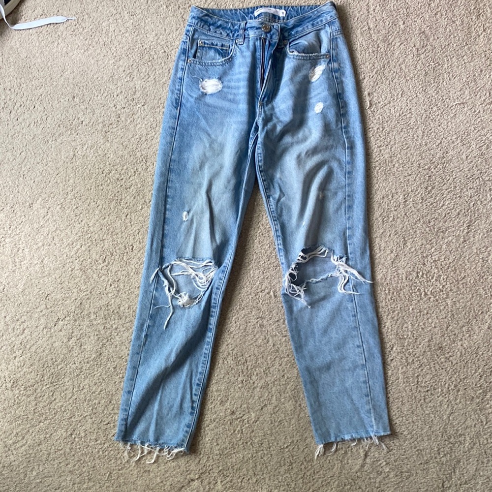 Cute ripped mom jeans